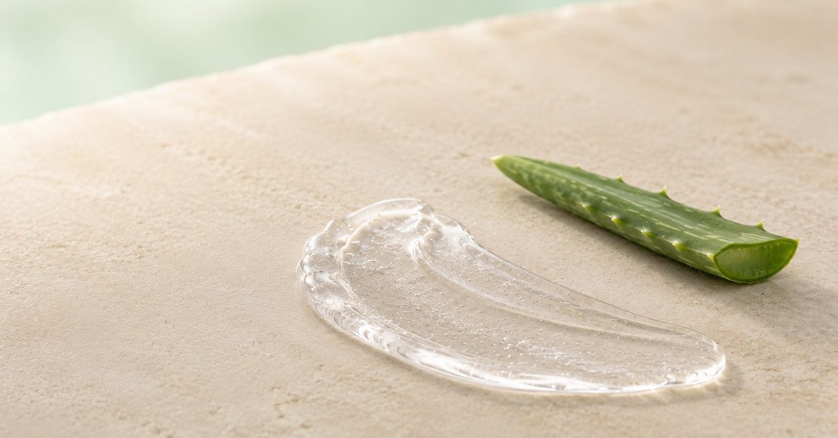 OMAÏLAB plant-based conductive gel for microcurrent treatments — EcoSkin Supplies
